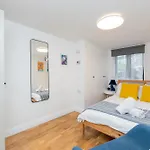 Apartamento The Old Wire Factory - 2 Bed, Close To Centre, Fast Wifi, Comfortable From *