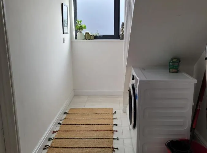 Lejlighed The Old Wire Factory - 2 Bed, Close To Centre, Fast Wifi, Comfortable From Bristol