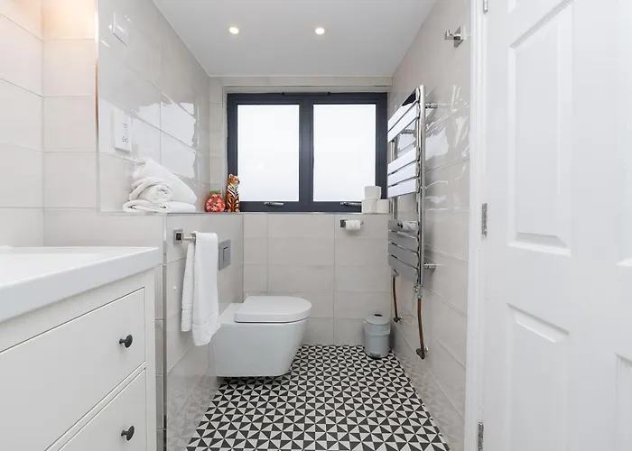 The Old Wire Factory - 2 Bed, Close To Centre, Fast Wifi, Comfortable From Lejlighed